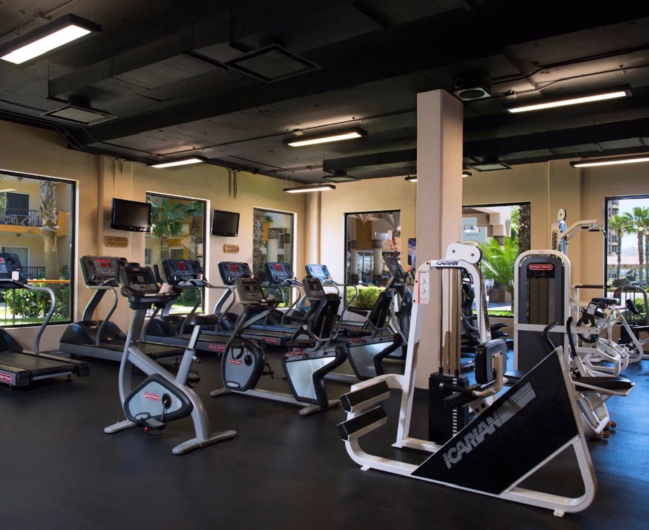 Loading Resort Image...