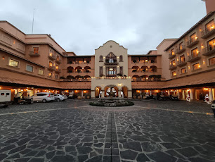 Loading Resort Image...