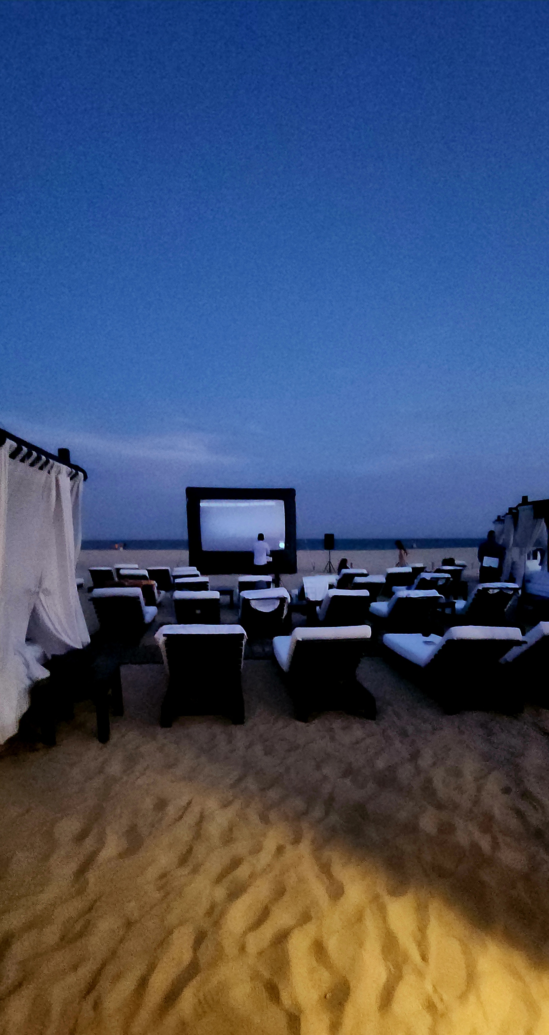 Loading Resort Image...