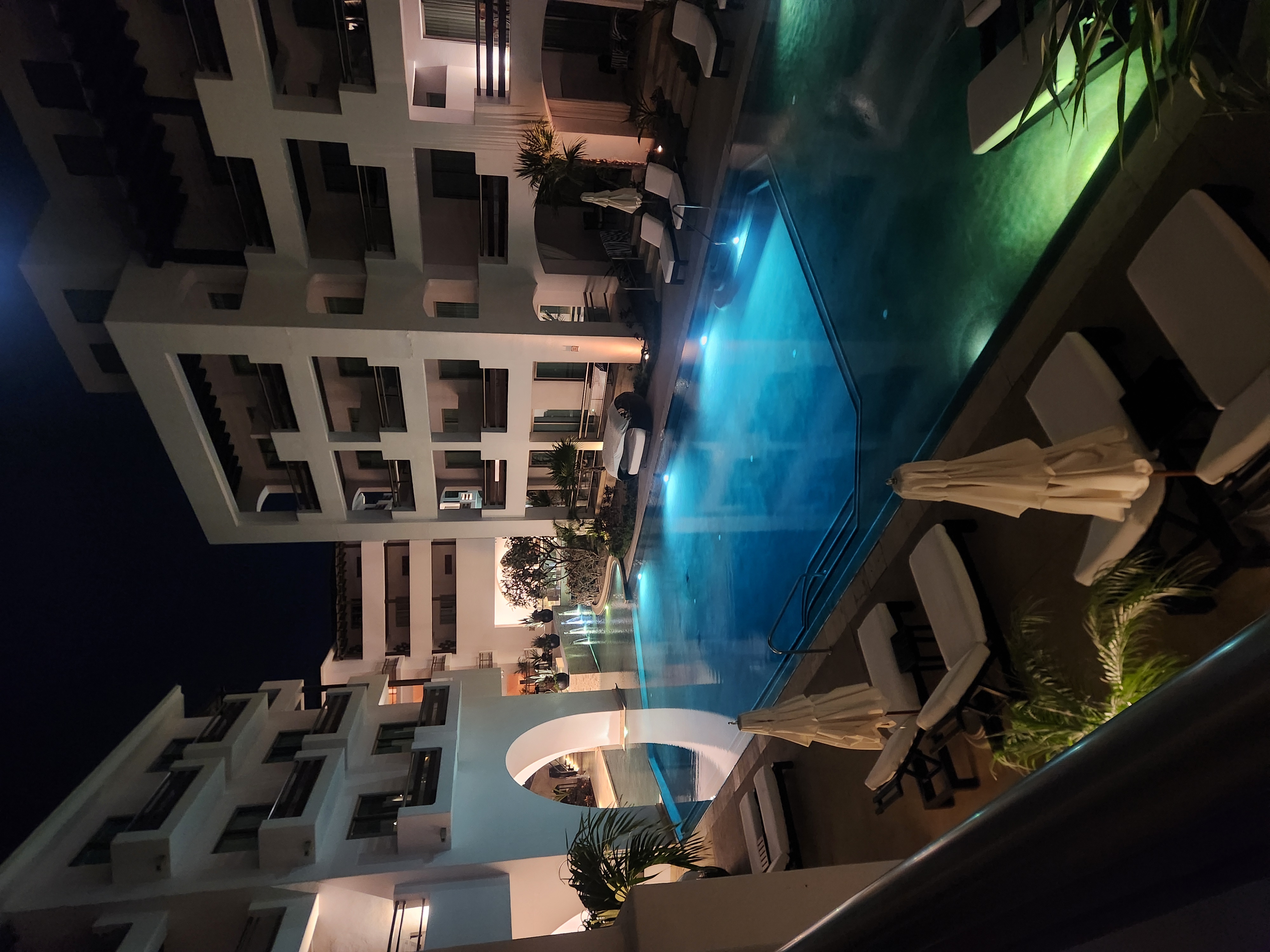 Loading Resort Image...