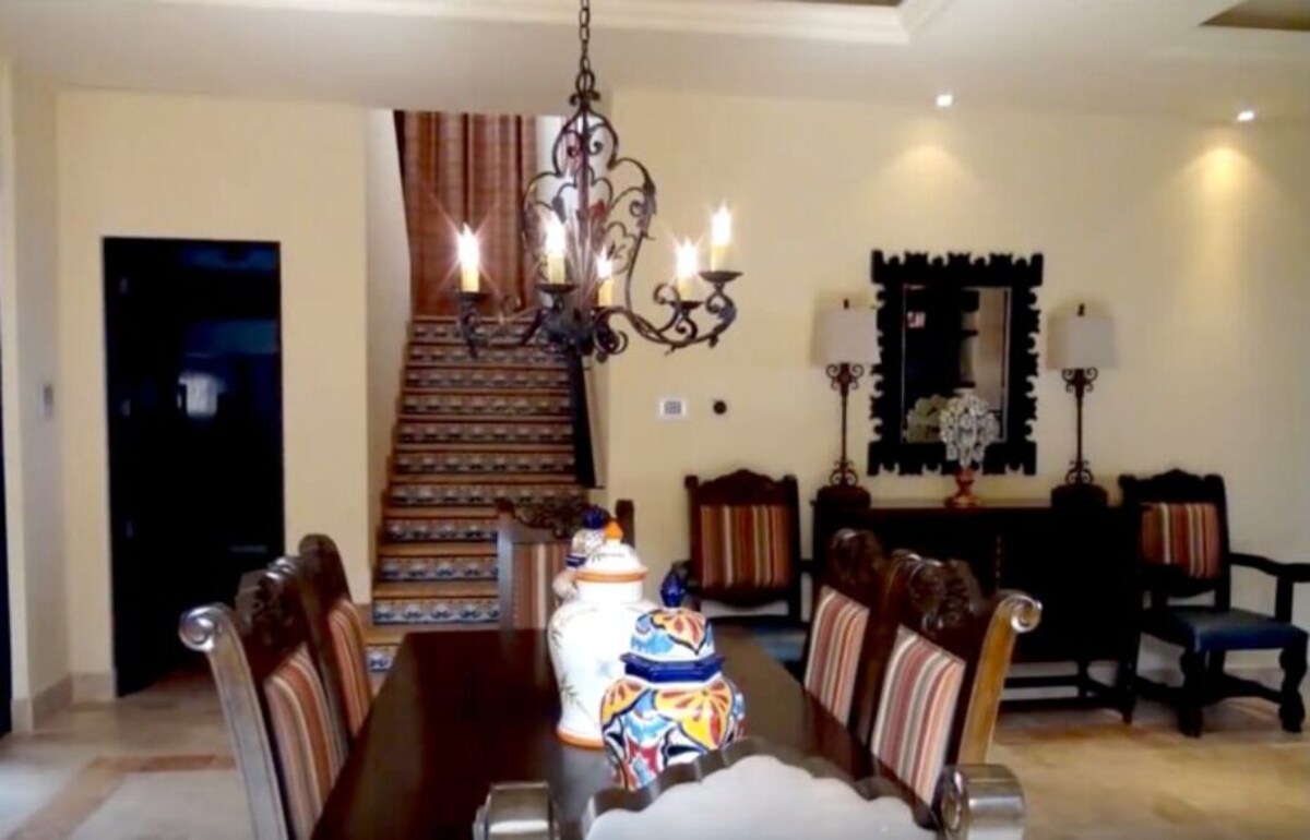 Loading Resort Image...