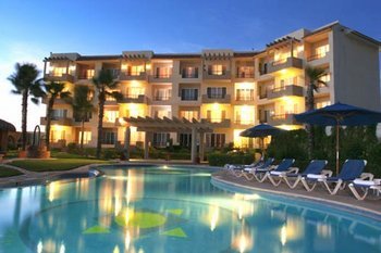 Loading Resort Image...