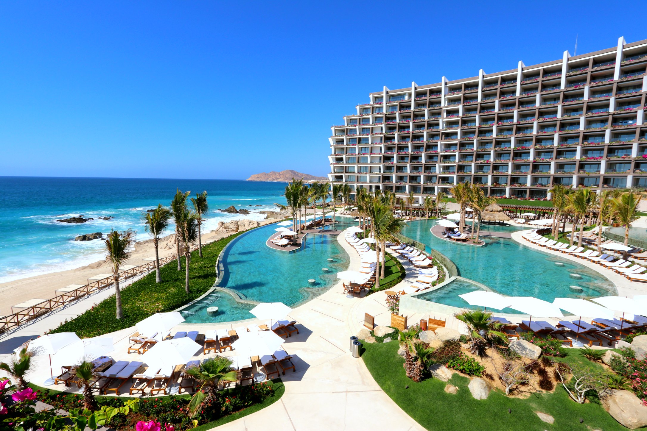 Loading Resort Image...