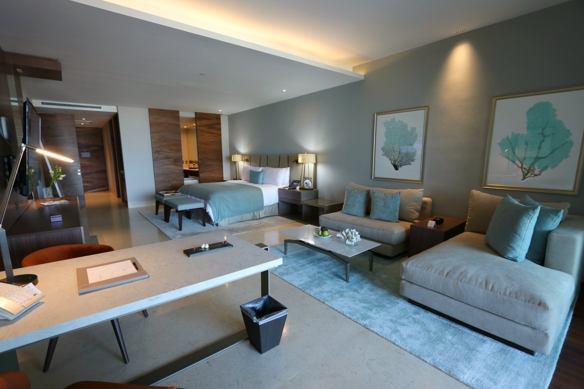 Loading Resort Image...