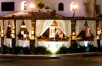 Loading Resort Image...