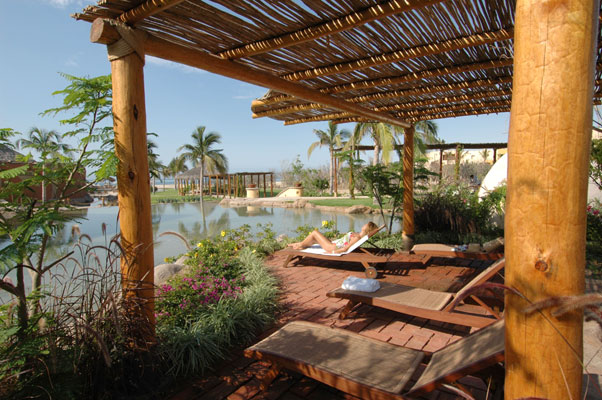 Loading Resort Image...