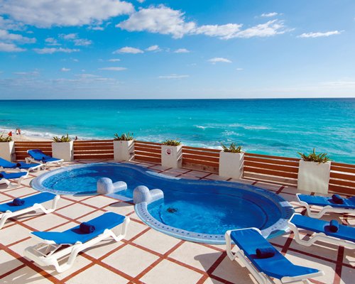 Loading Resort Image...