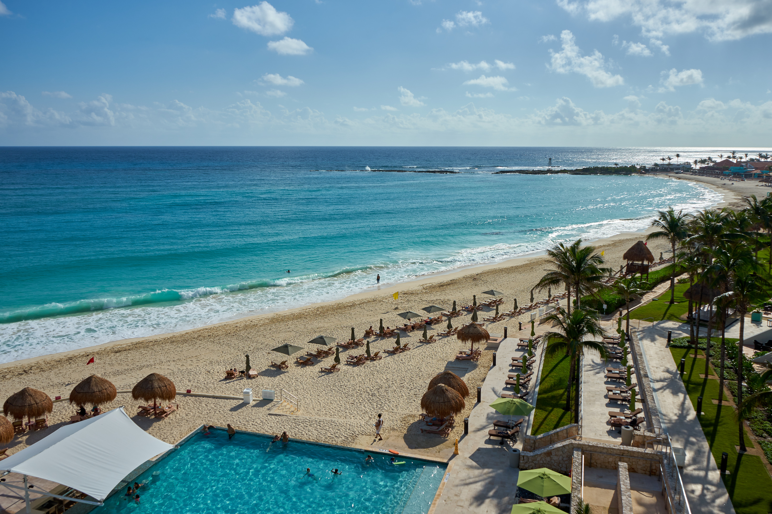 Loading Resort Image...