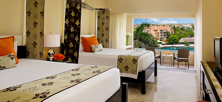 Loading Resort Image...