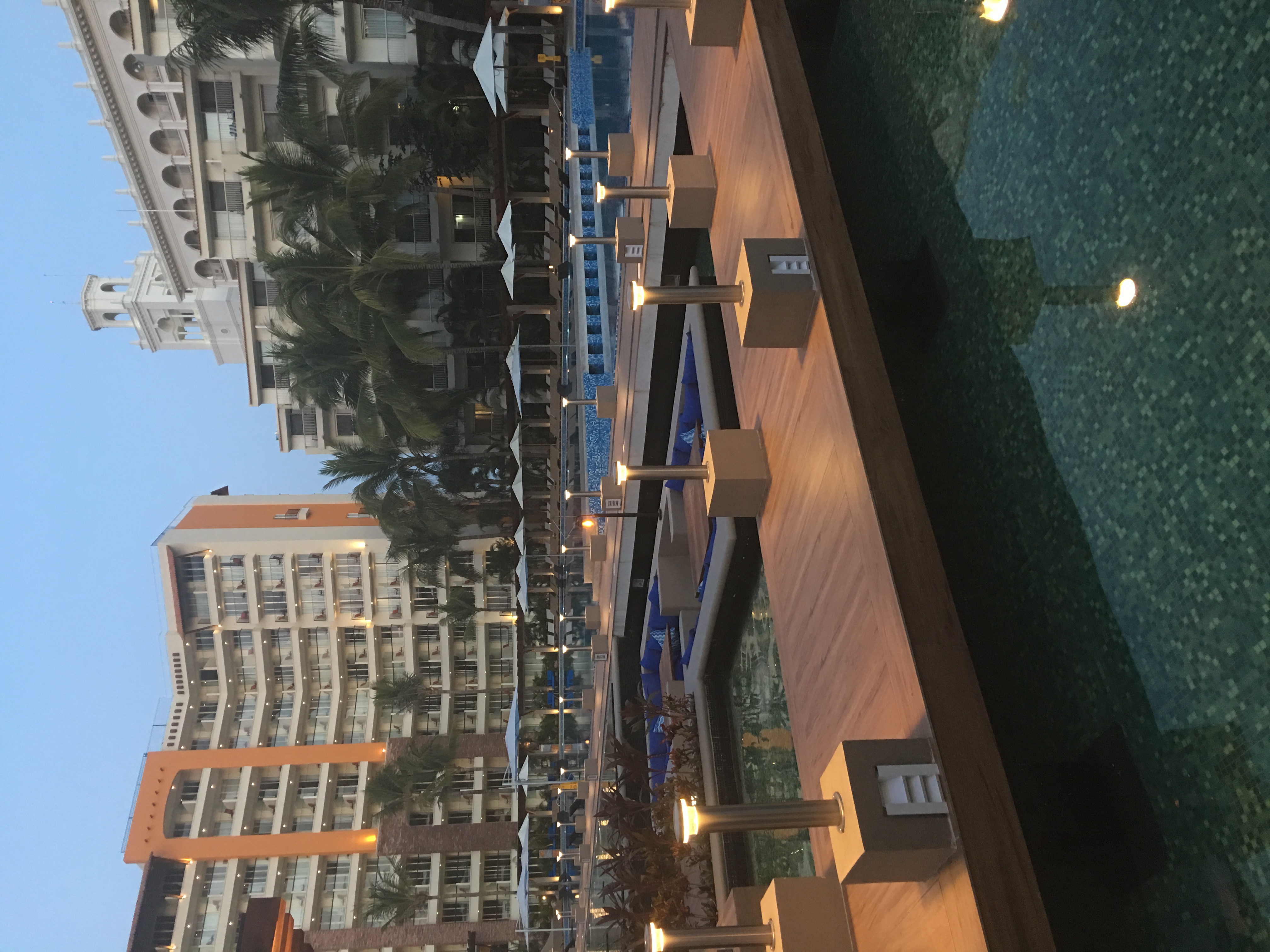 Loading Resort Image...