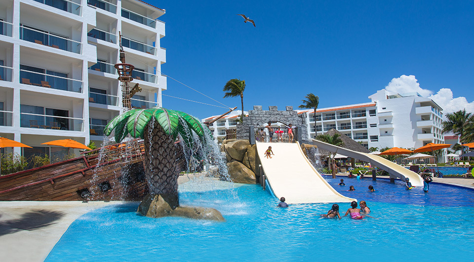 Loading Resort Image...