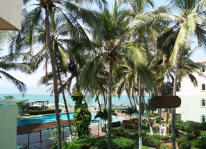 Loading Resort Image...