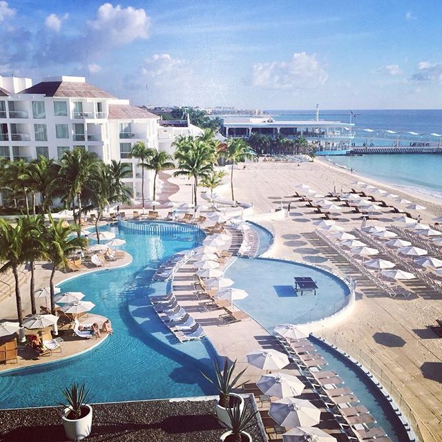 Loading Resort Image...