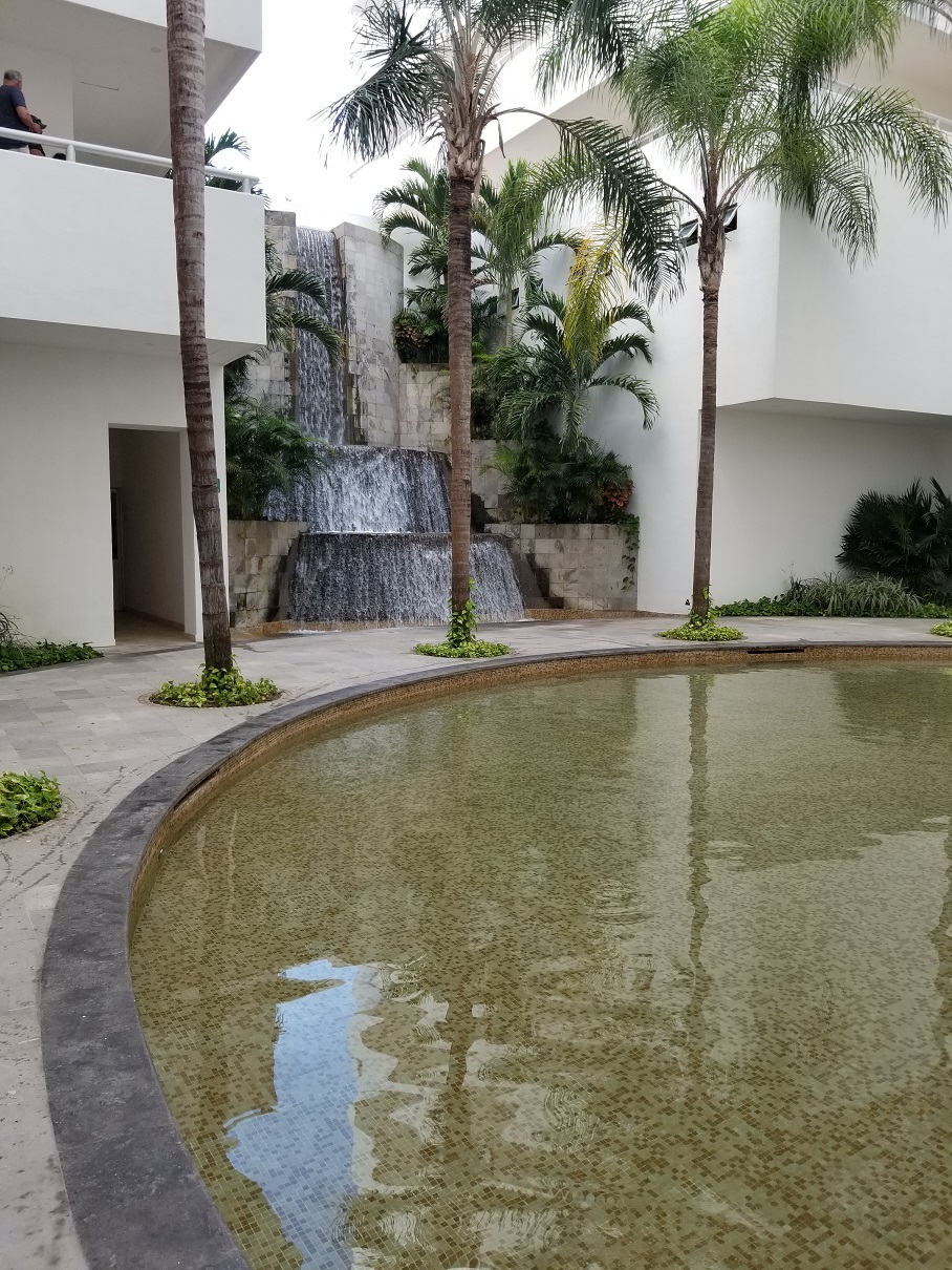 Loading Resort Image...