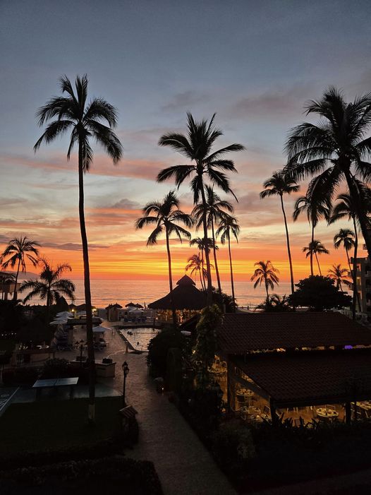 Loading Resort Image...