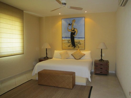 Loading Resort Image...