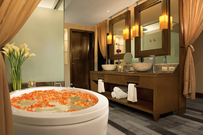 Loading Resort Image...