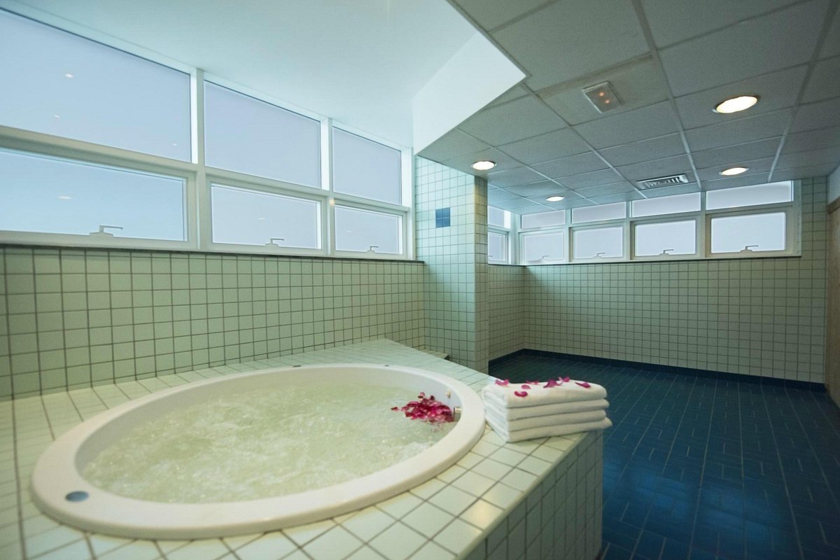 Loading Resort Image...