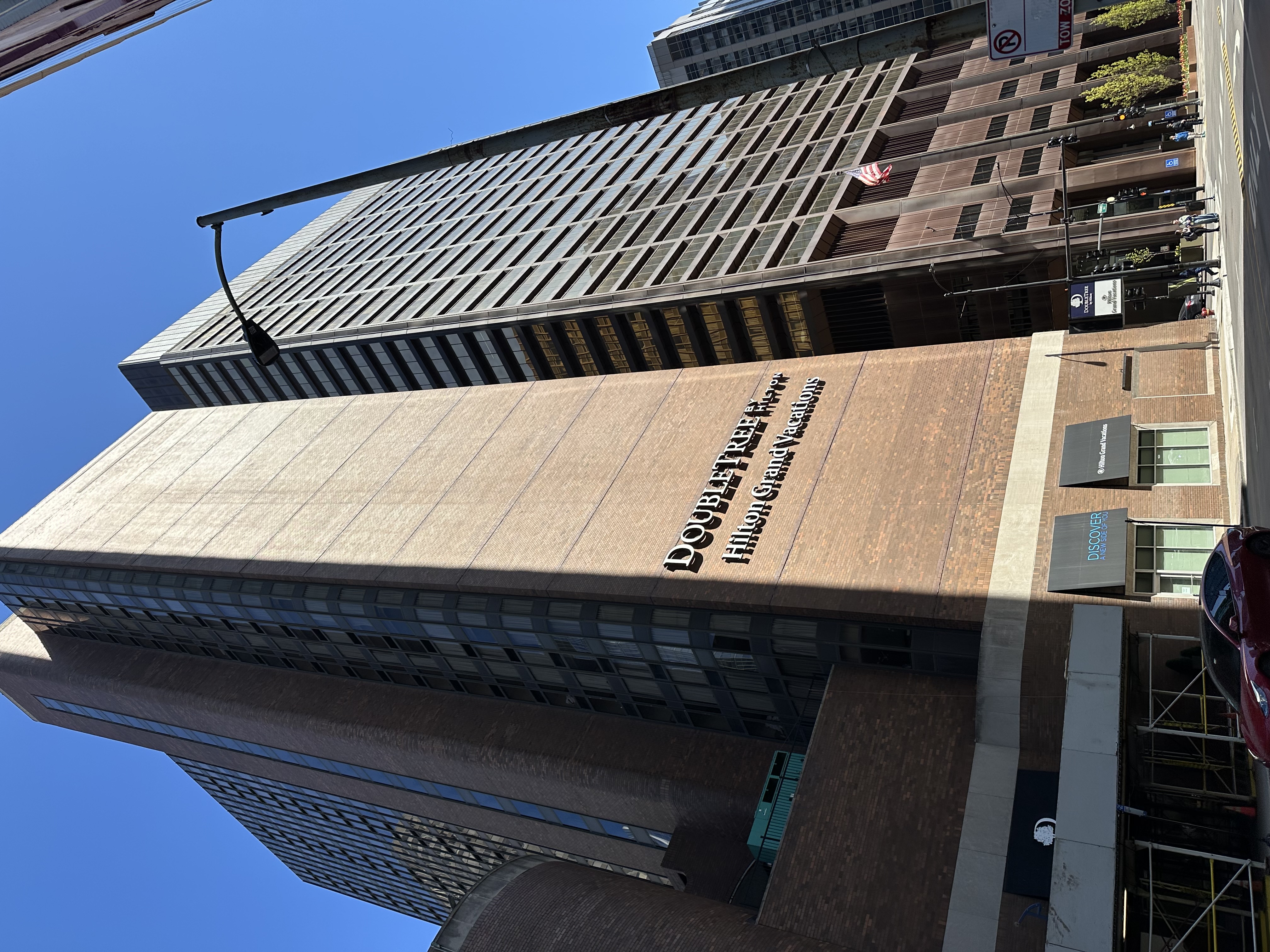 Loading Resort Image...