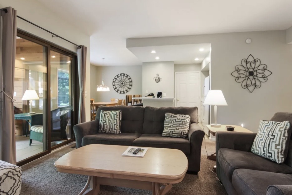 Loading Resort Image...