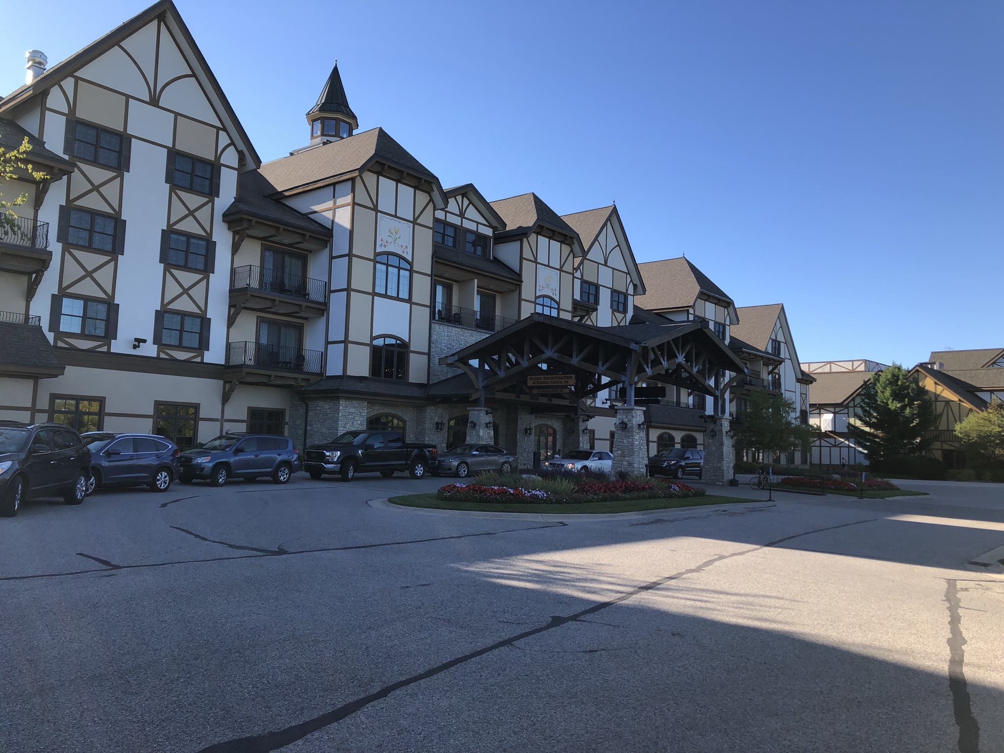 Loading Resort Image...