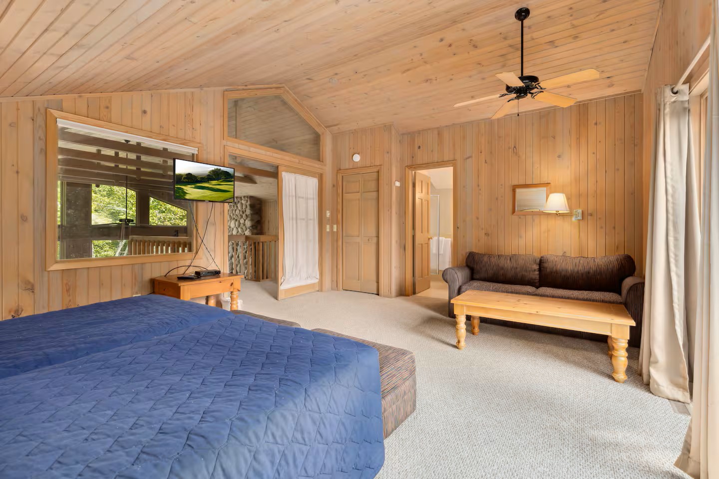 Loading Resort Image...