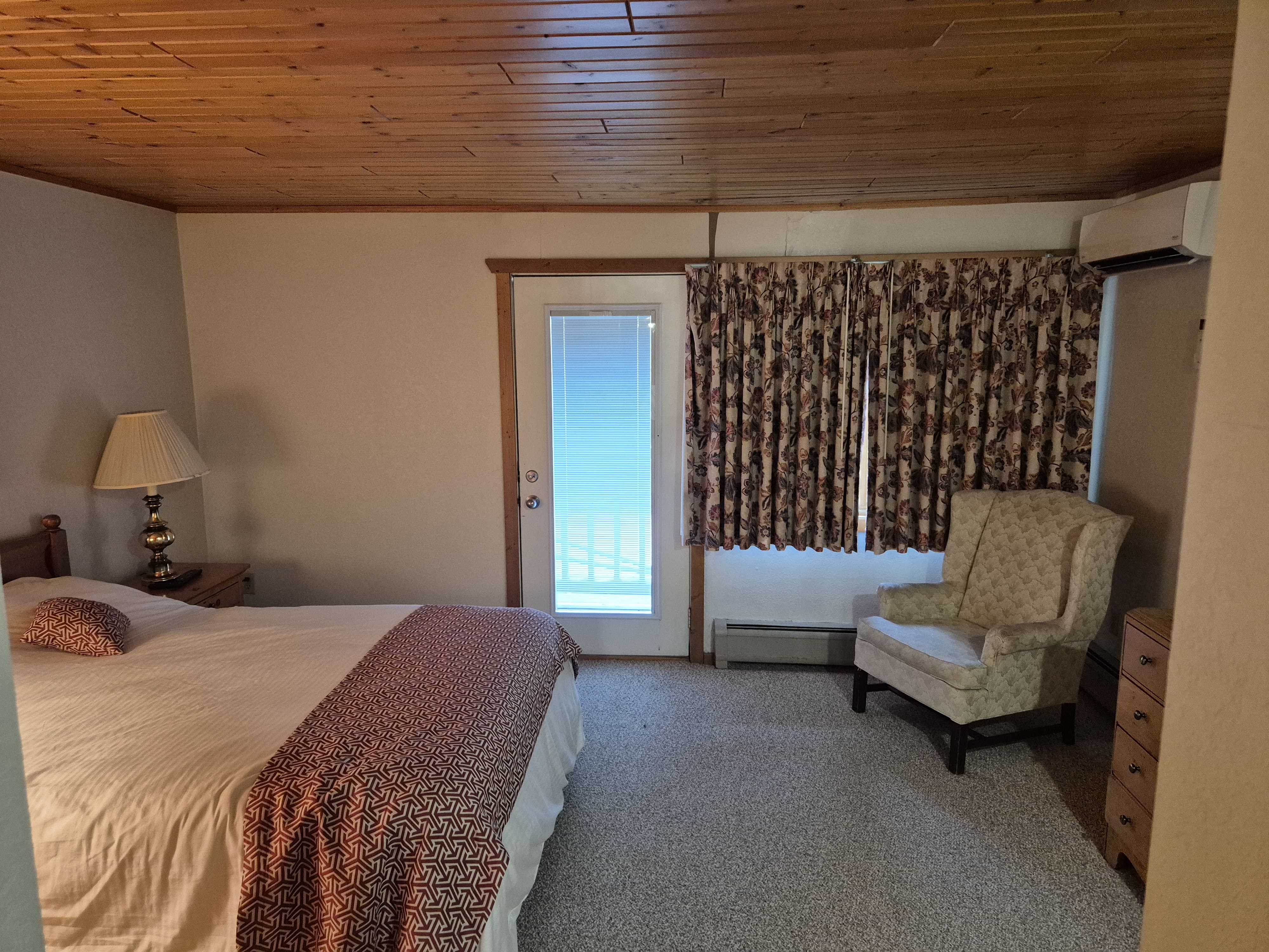 Loading Resort Image...