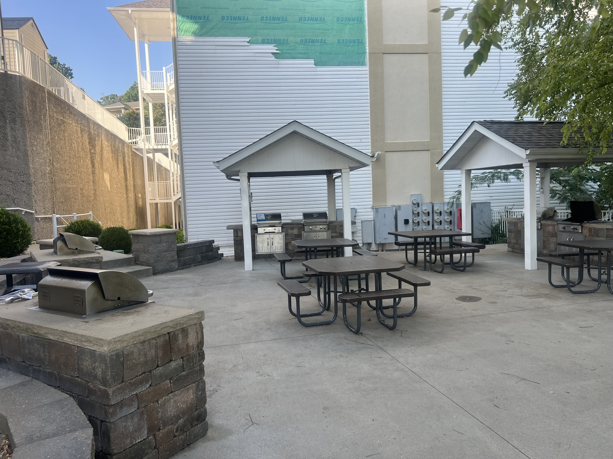 Loading Resort Image...