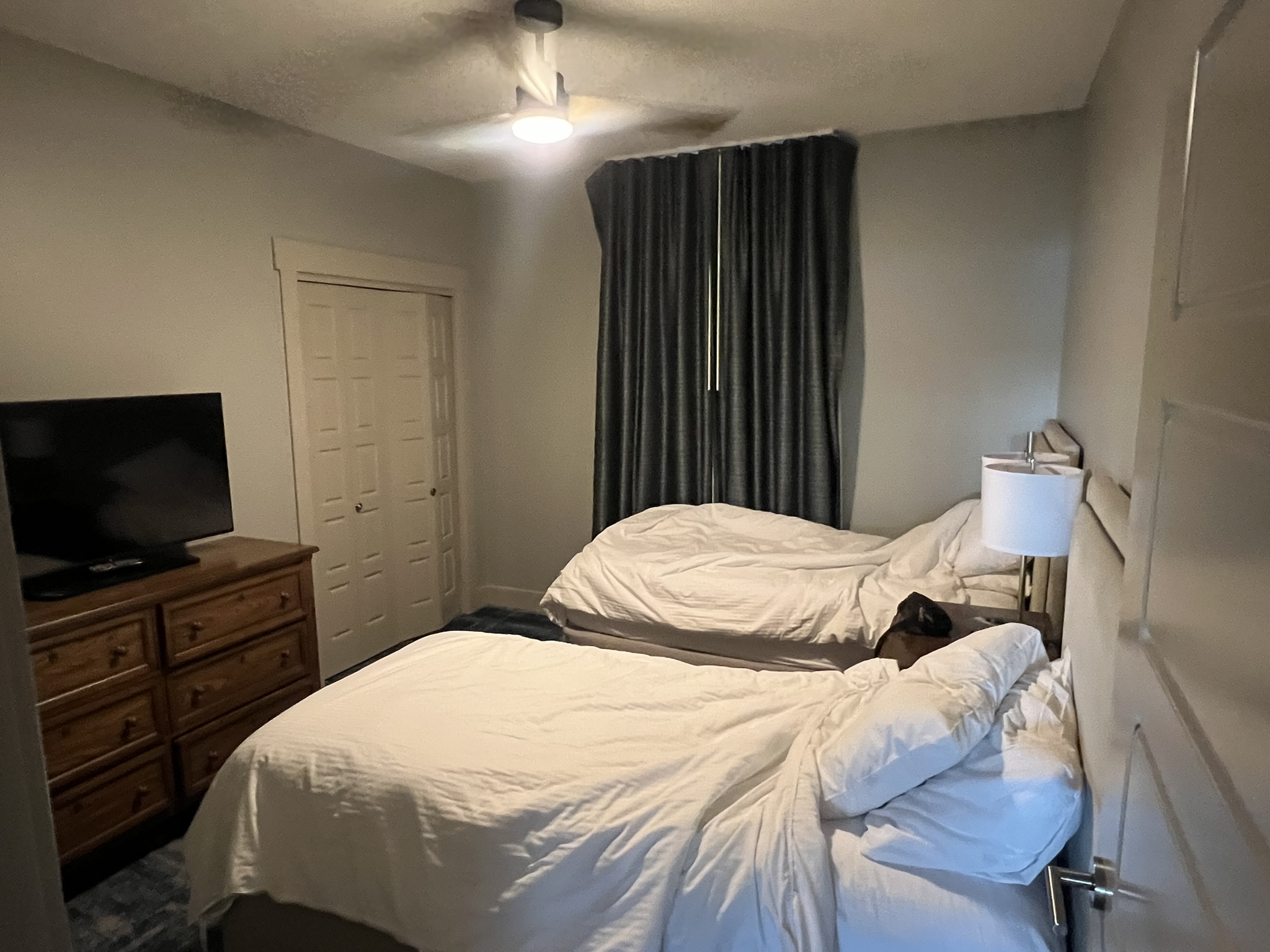 Loading Resort Image...