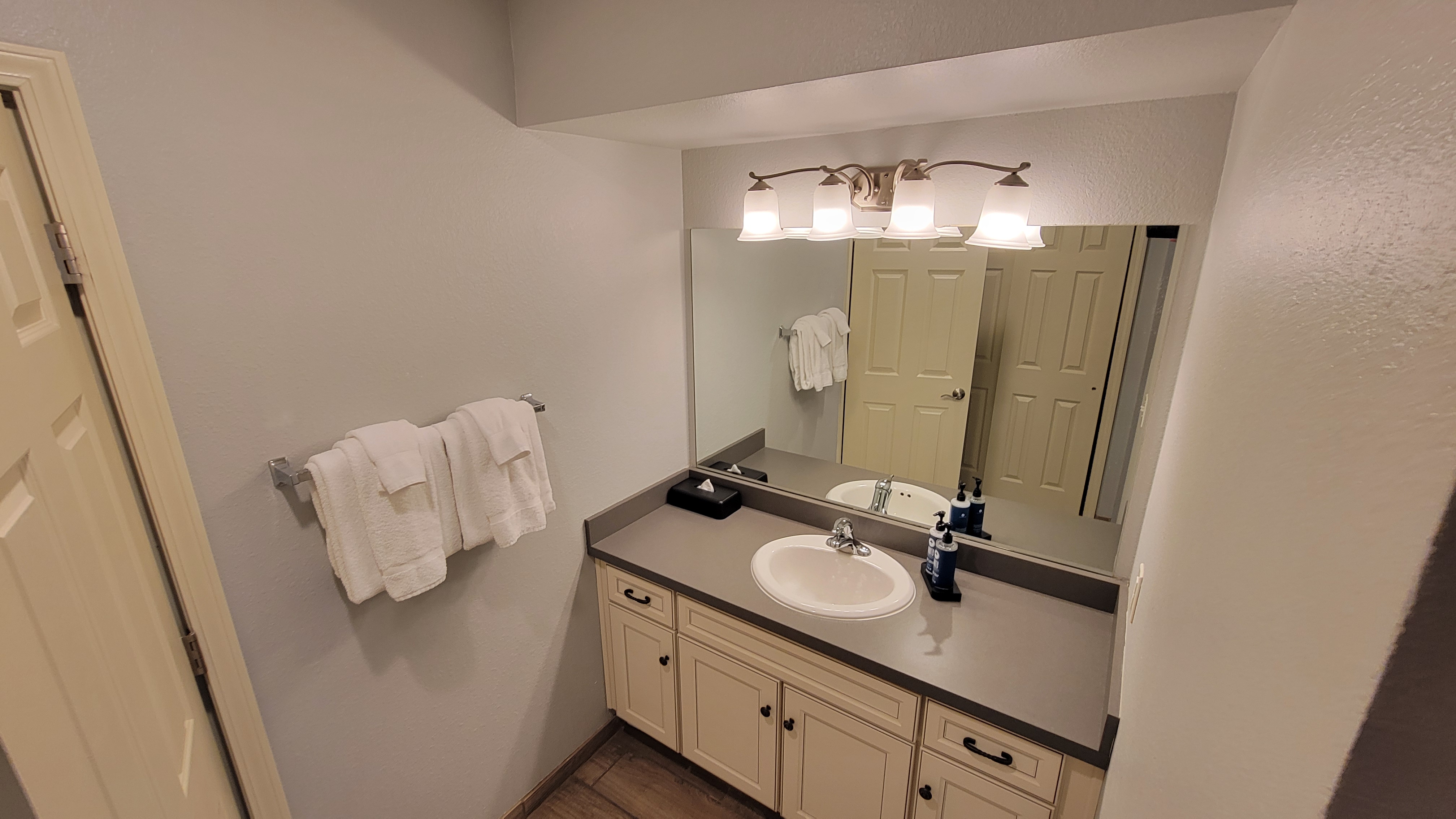 Loading Resort Image...