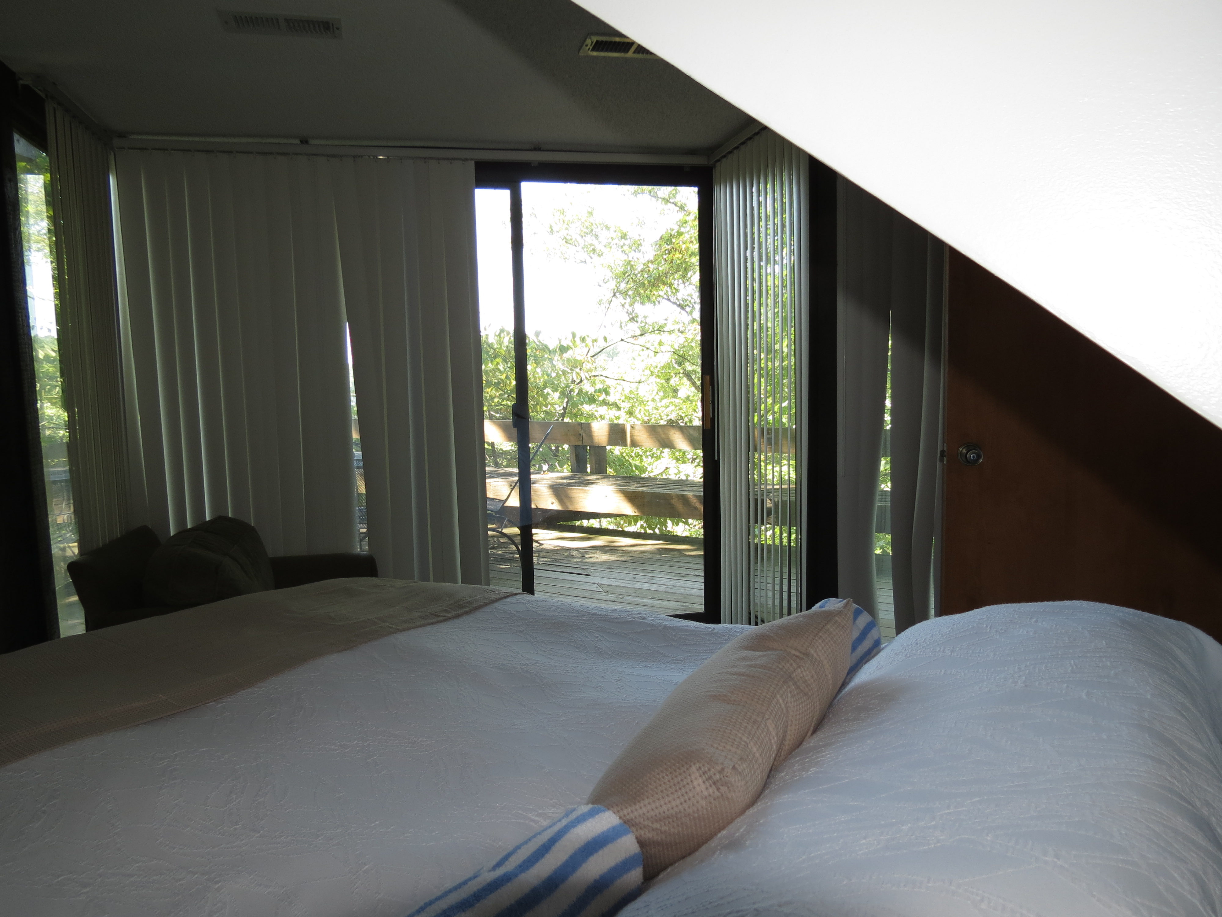 Loading Resort Image...