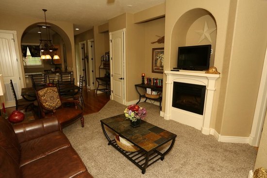 Loading Resort Image...