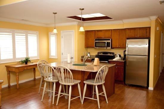 Loading Resort Image...