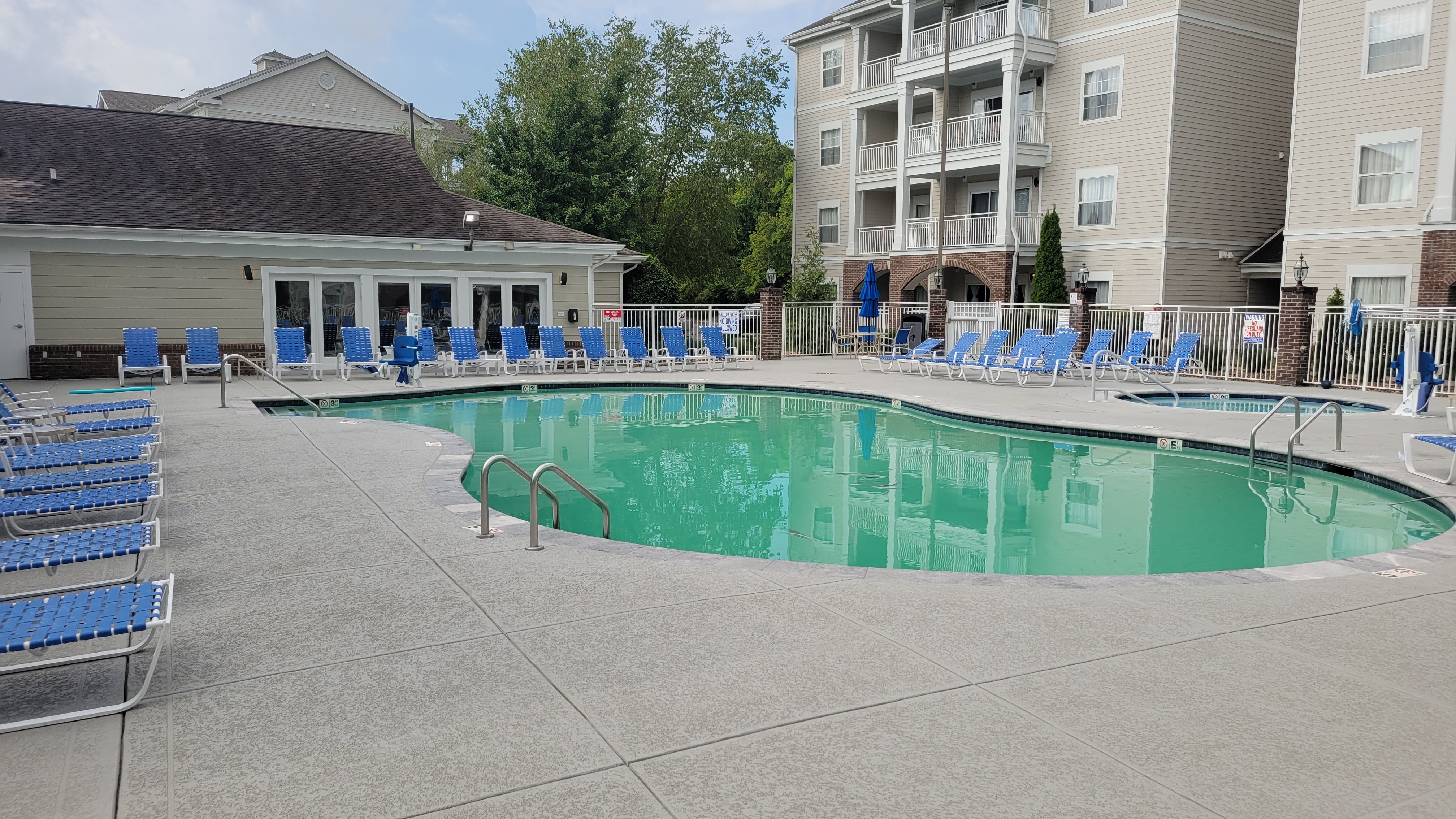 Loading Resort Image...