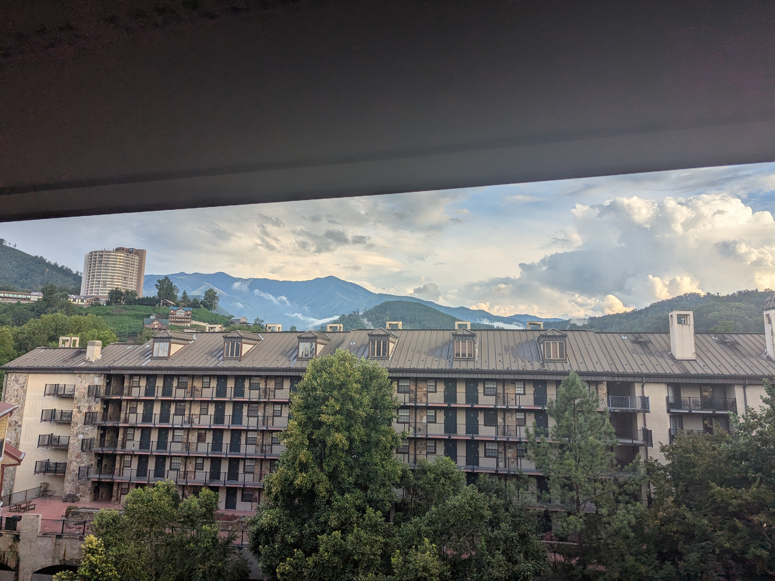 Loading Resort Image...