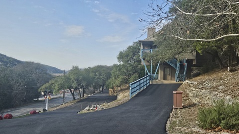 Loading Resort Image...