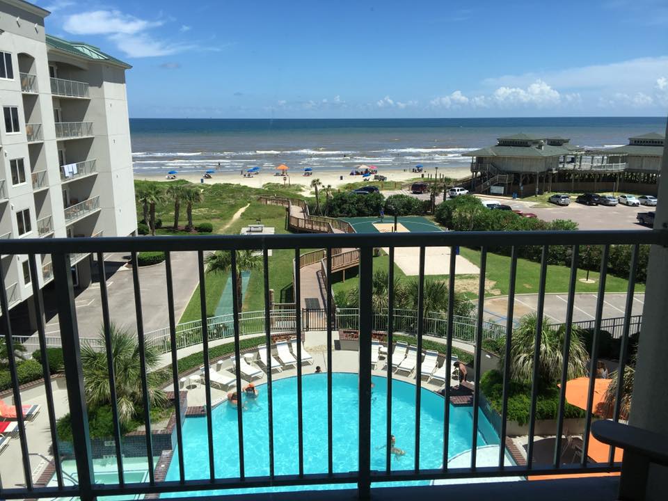 Loading Resort Image...