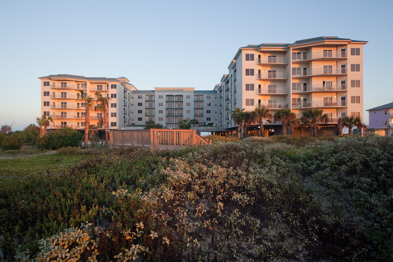 Loading Resort Image...