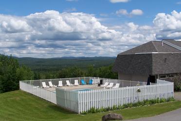 Loading Resort Image...