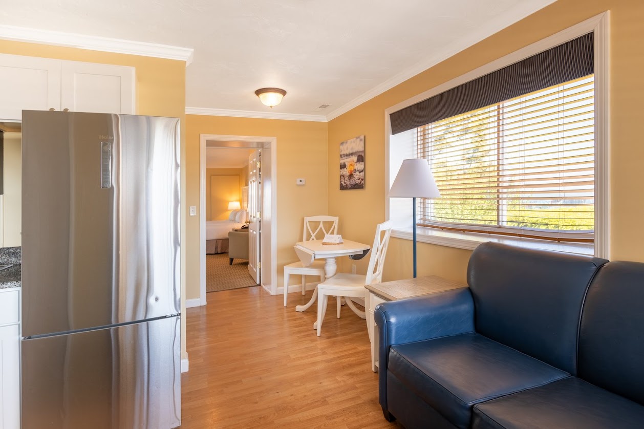 Loading Resort Image...