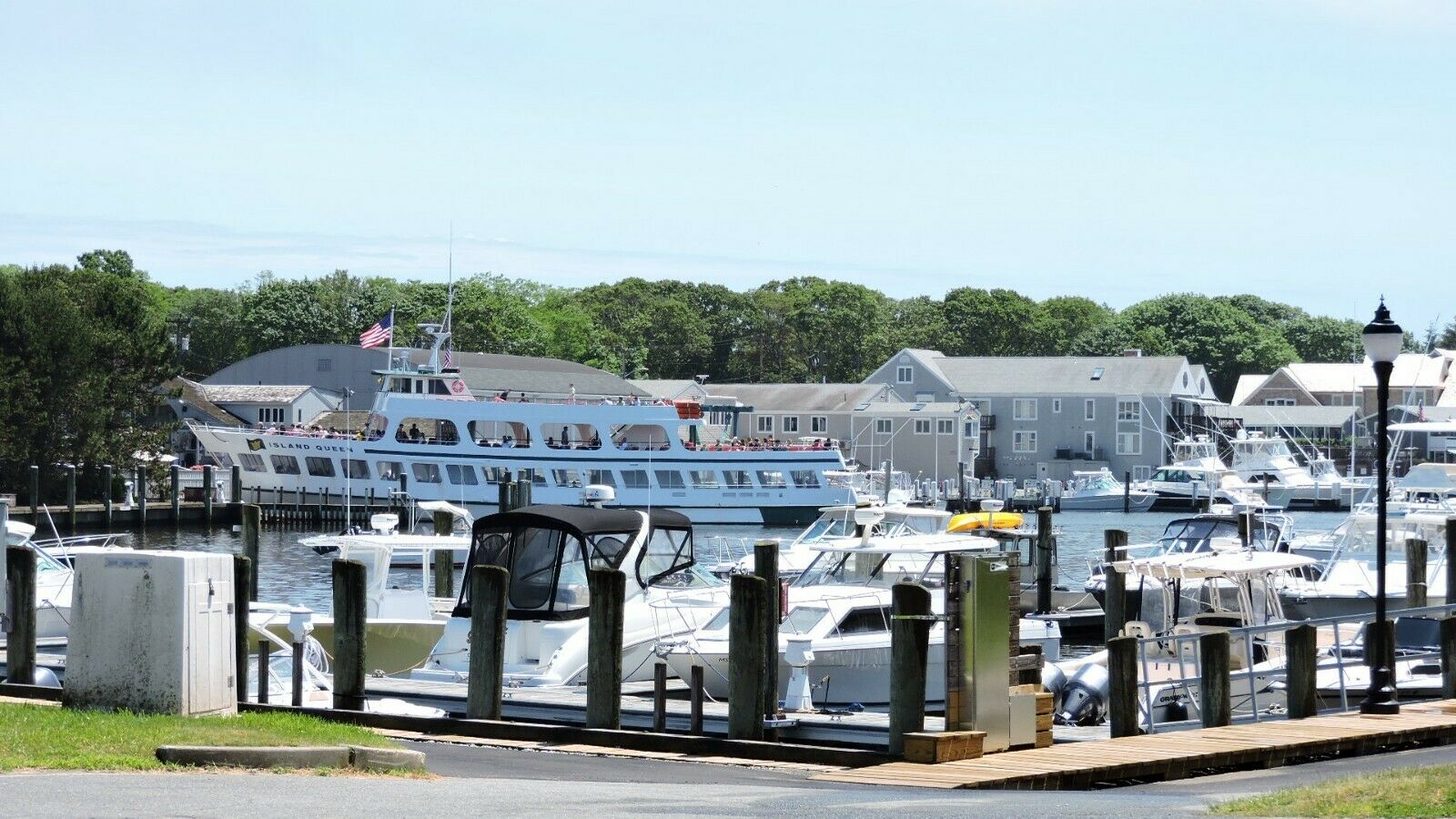 Loading Resort Image...