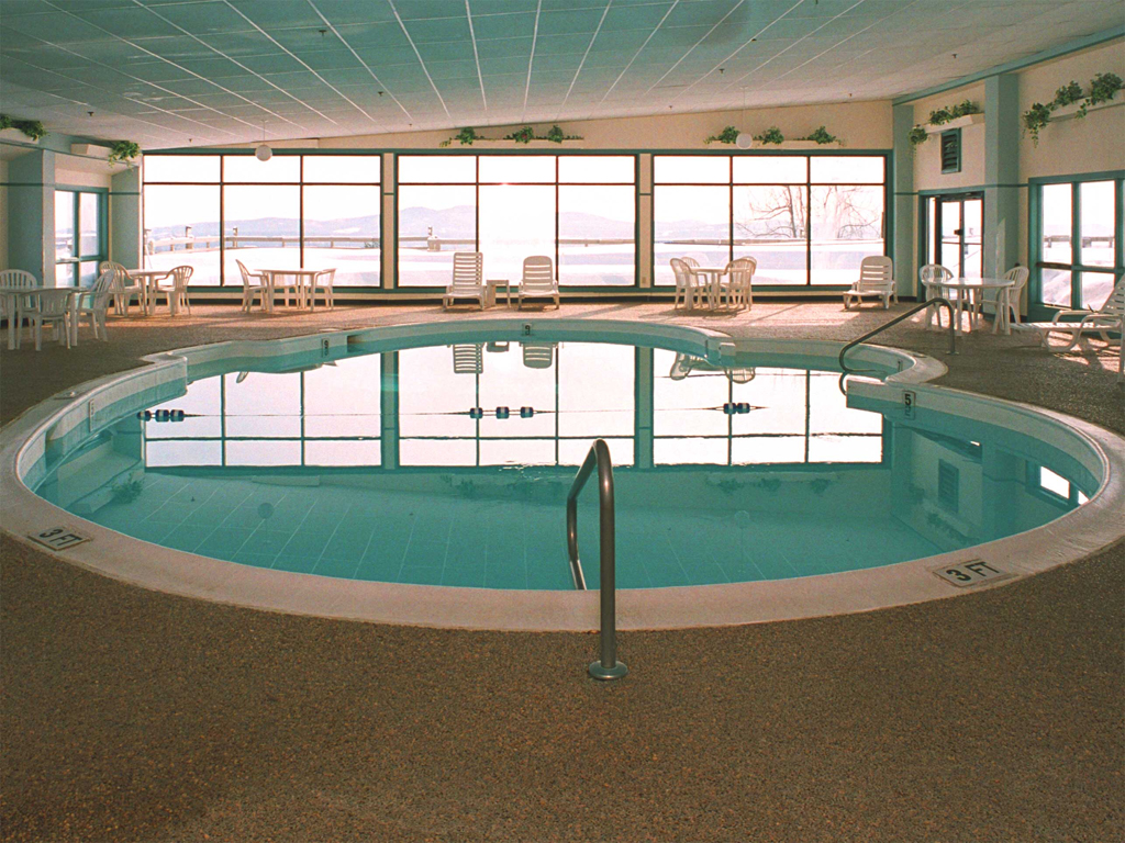 Loading Resort Image...