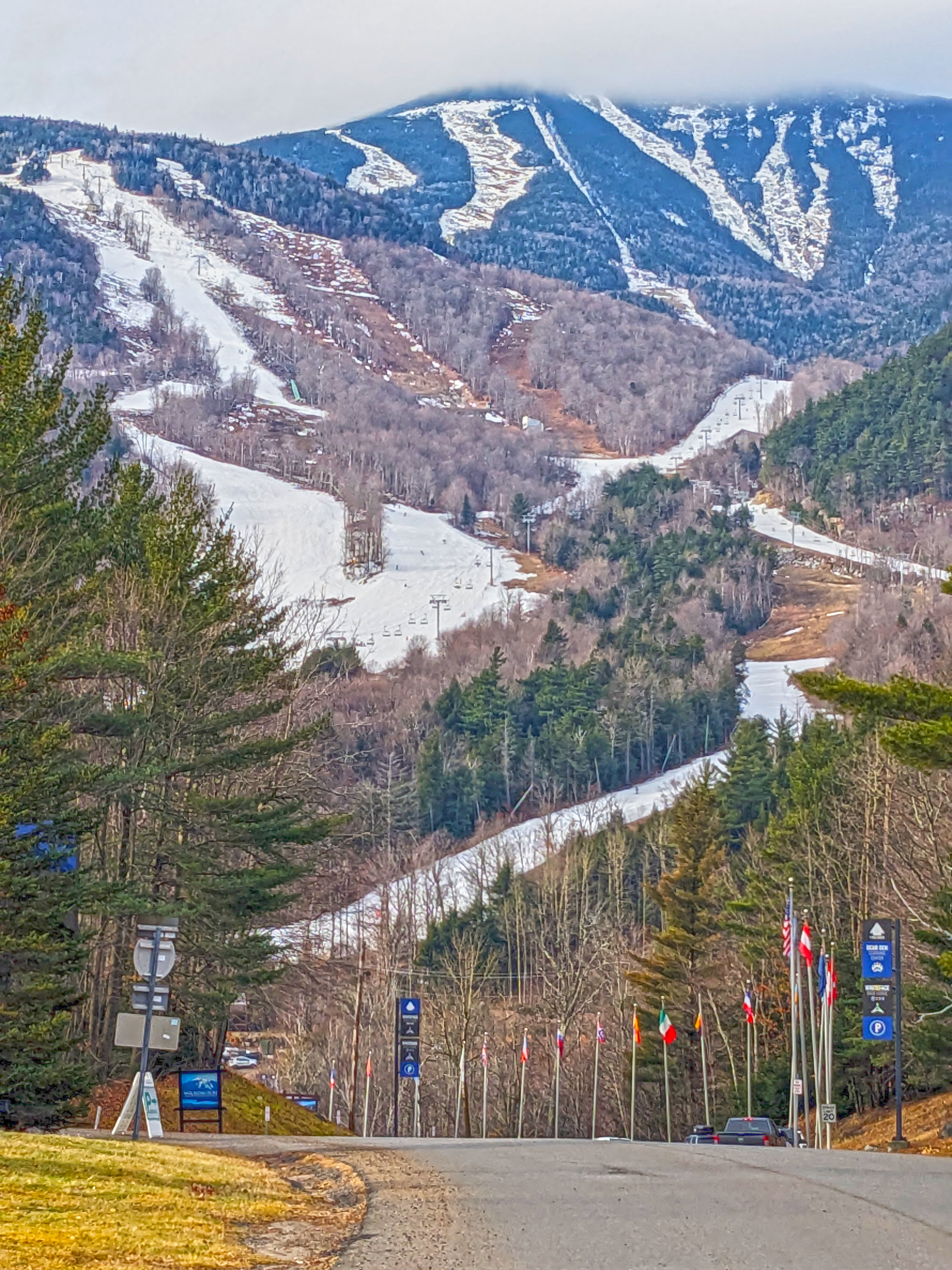 Loading Resort Image...