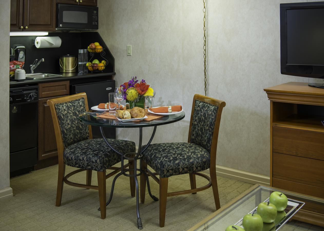 Loading Resort Image...