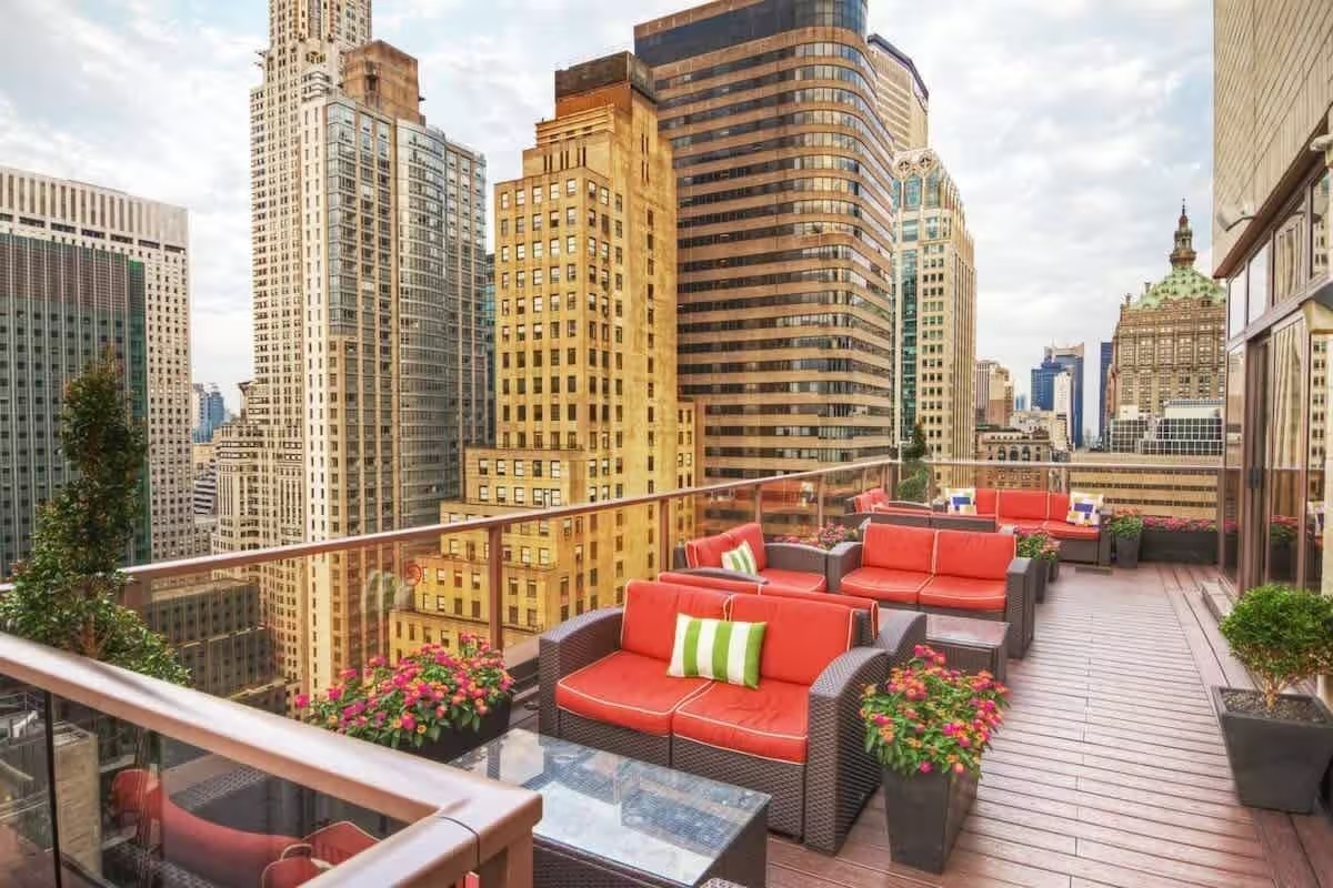 Loading Resort Image...