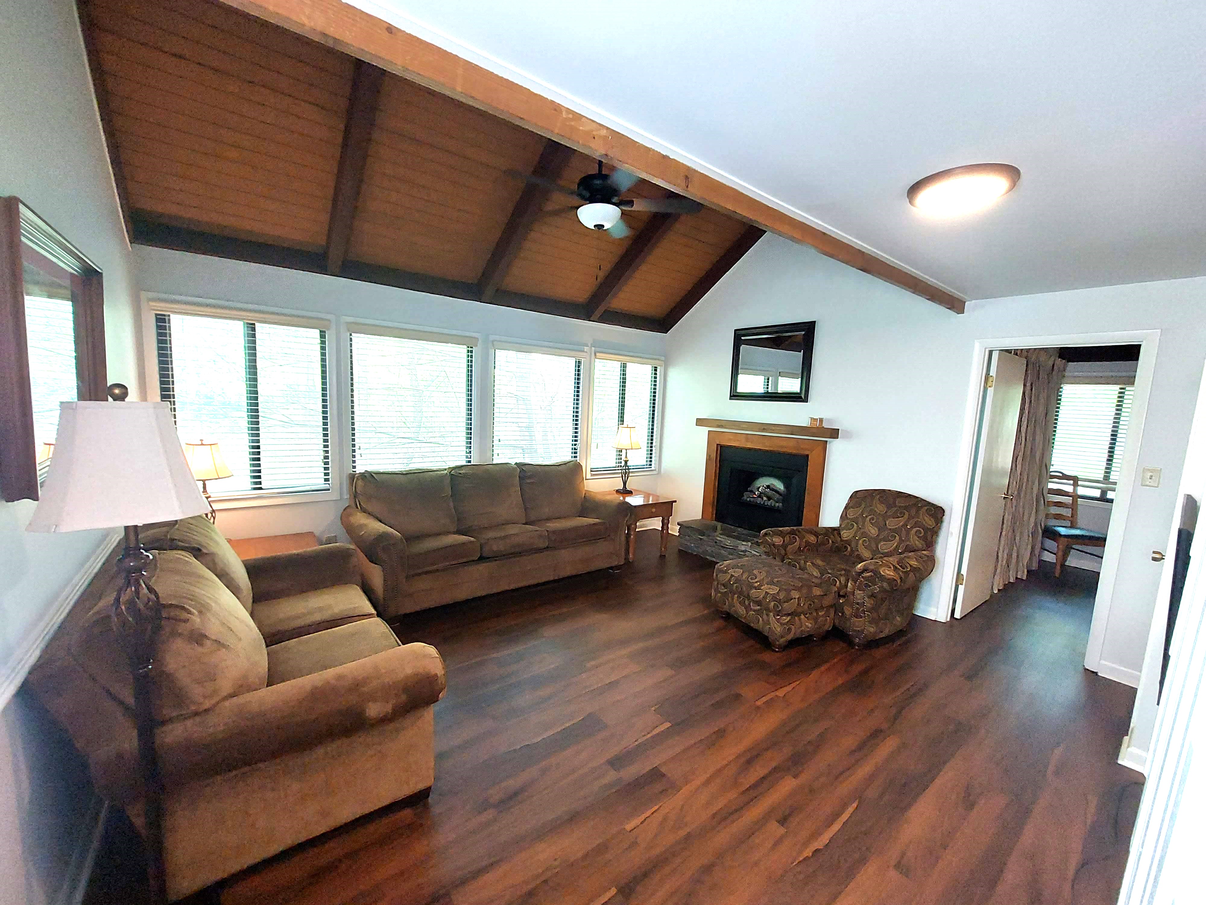 Loading Resort Image...