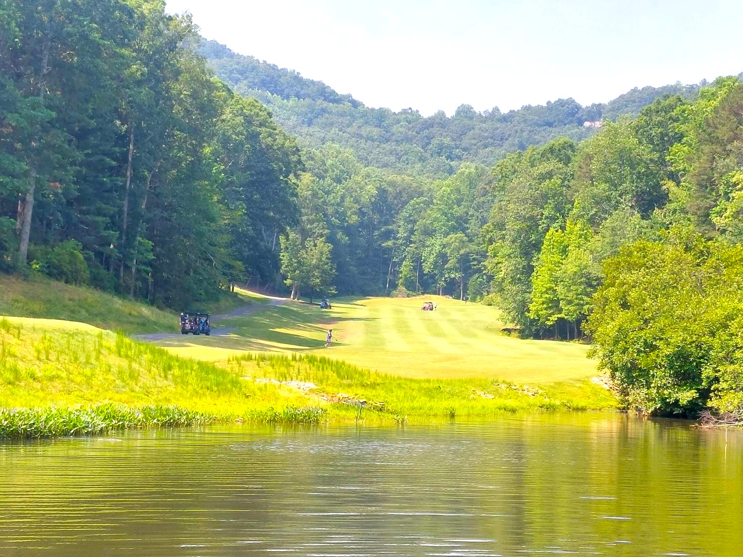 Loading Resort Image...