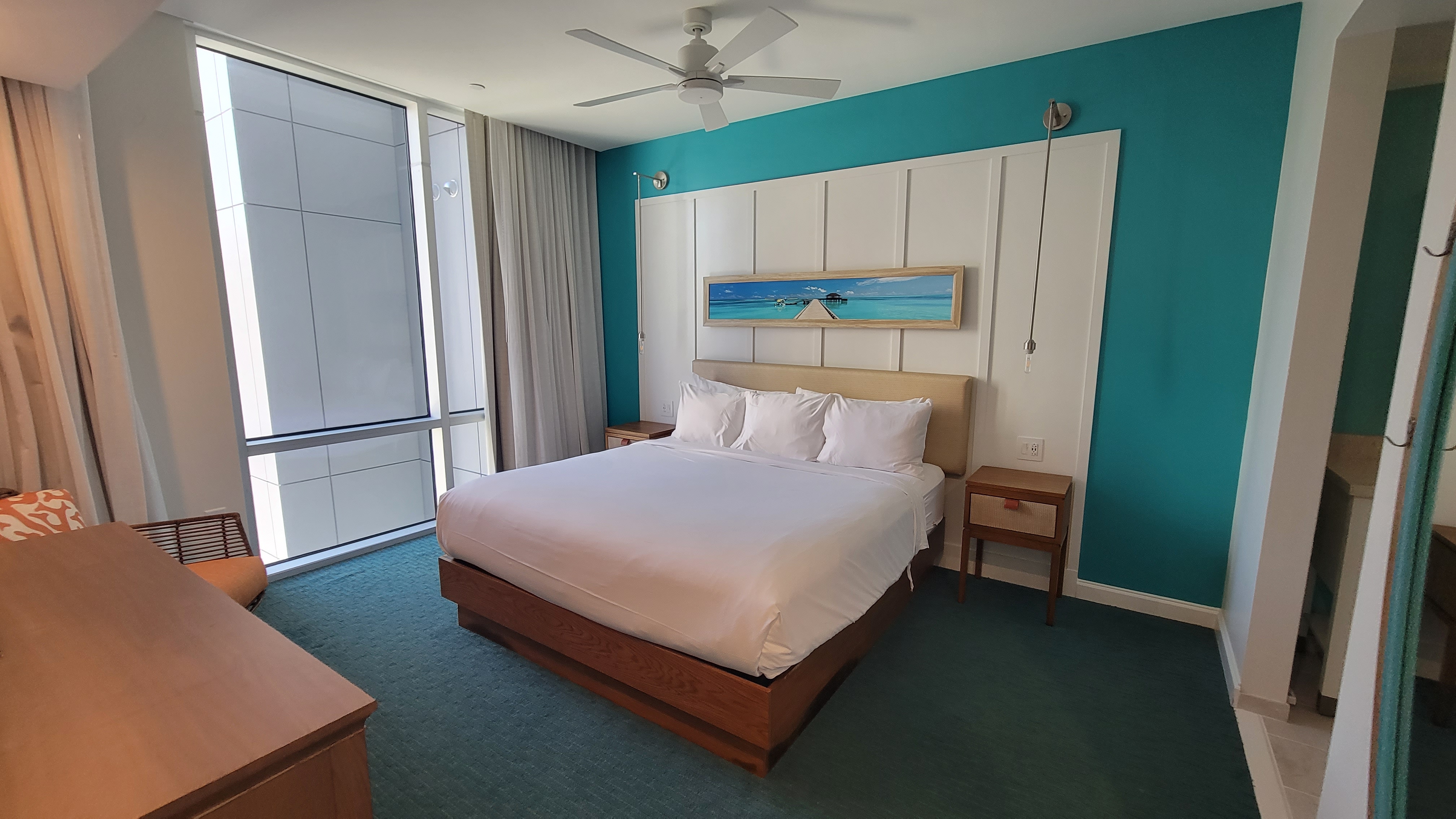 Loading Resort Image...