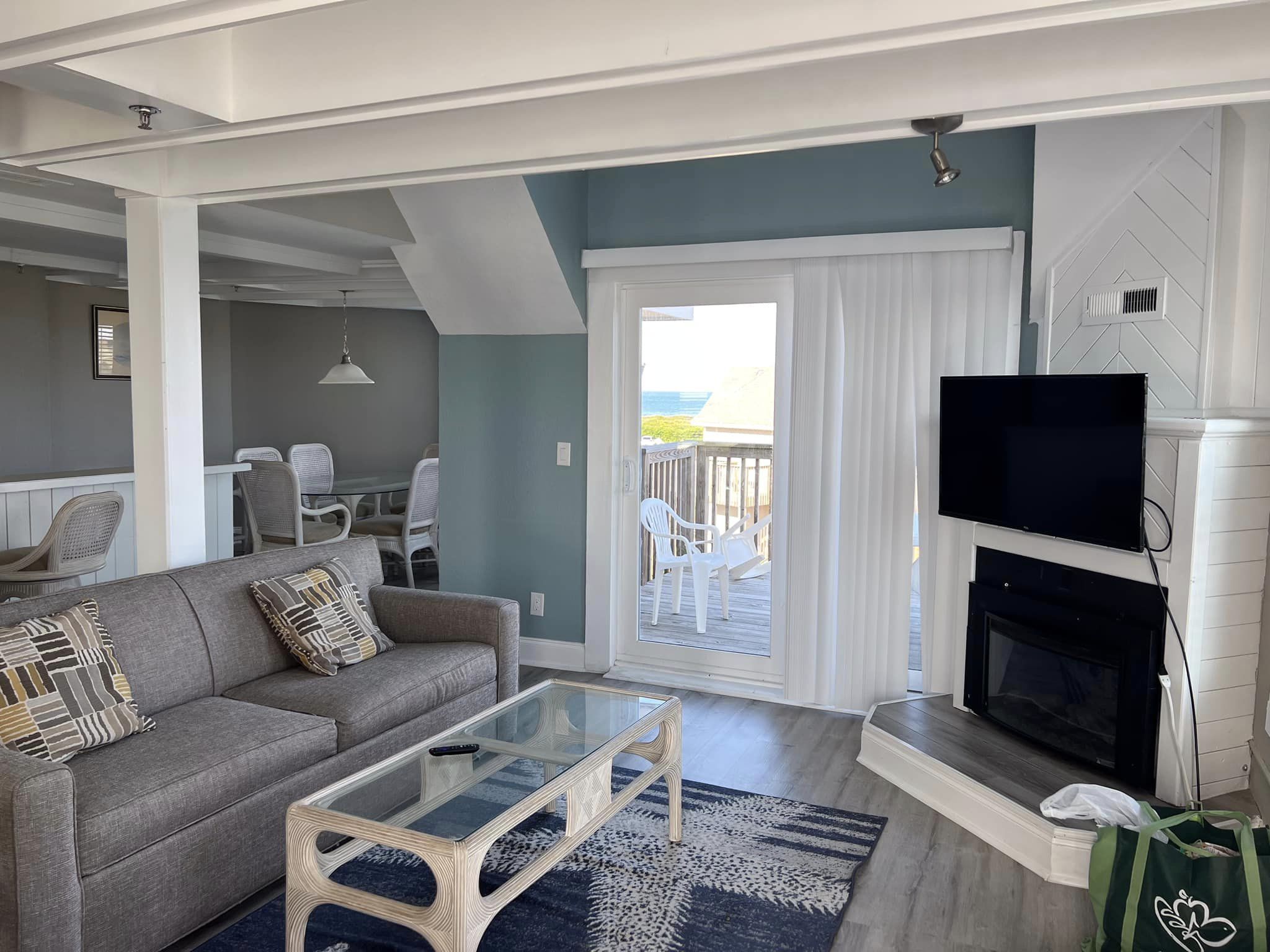 Loading Resort Image...