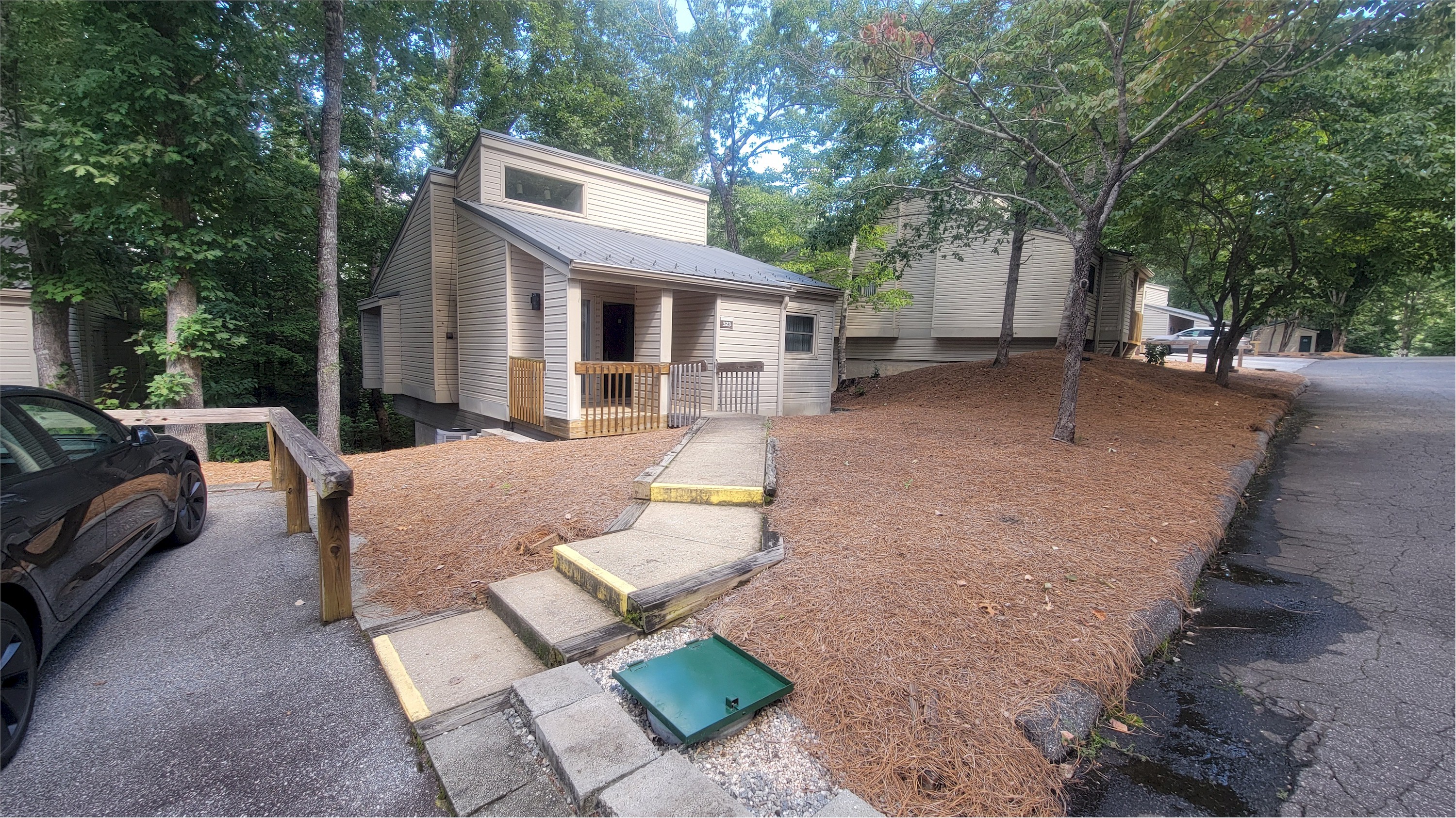 Loading Resort Image...